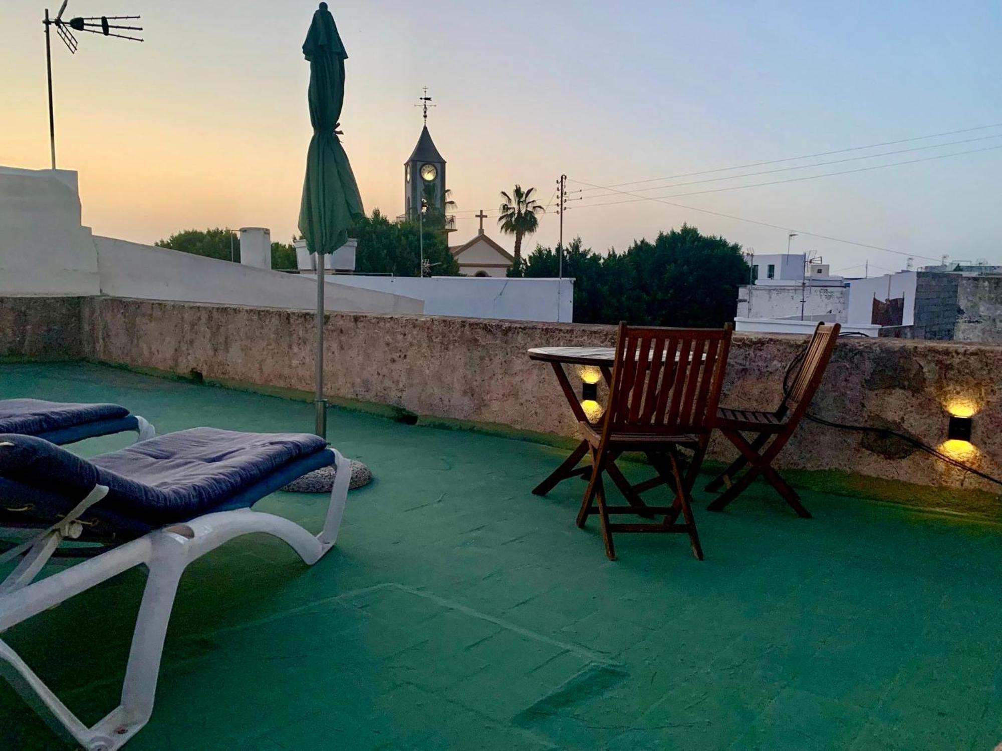 Red House Villa Chío Екстериор снимка