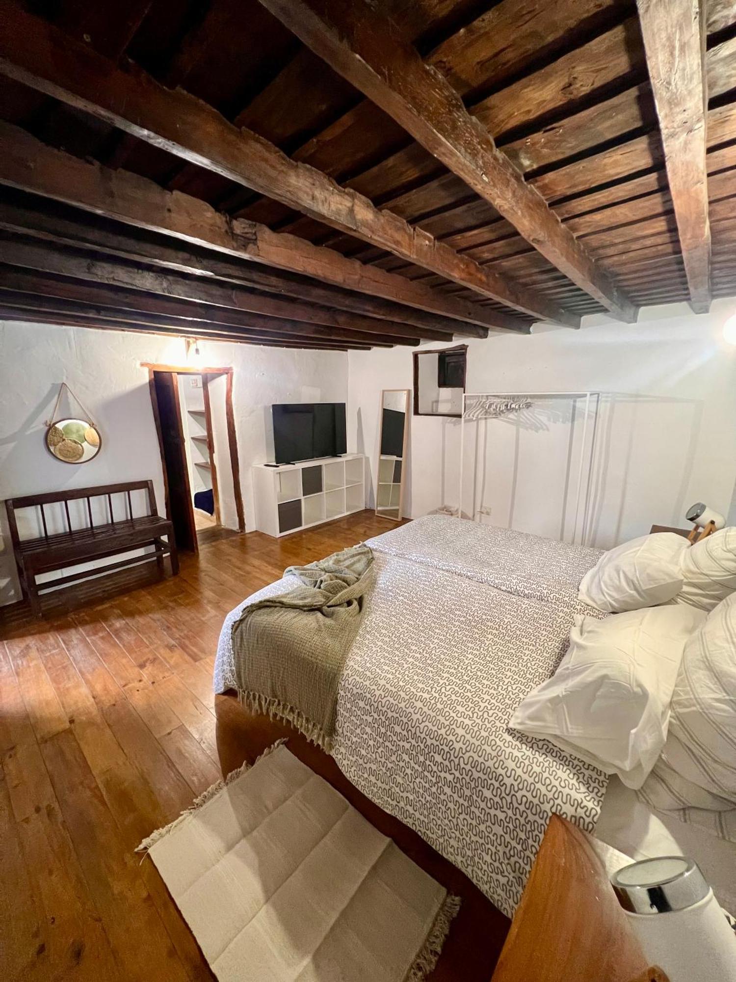 Red House Villa Chío Екстериор снимка