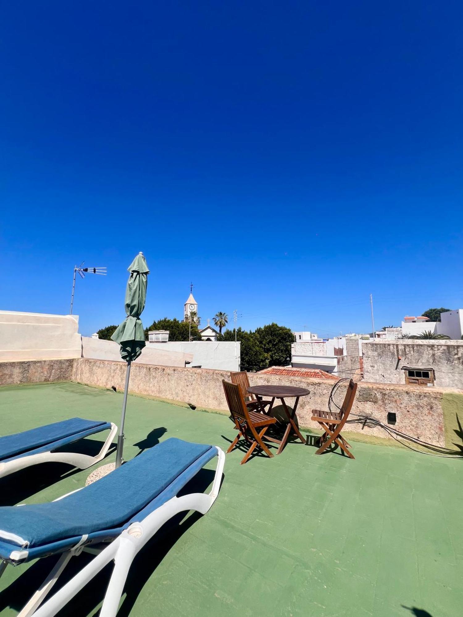Red House Villa Chío Екстериор снимка
