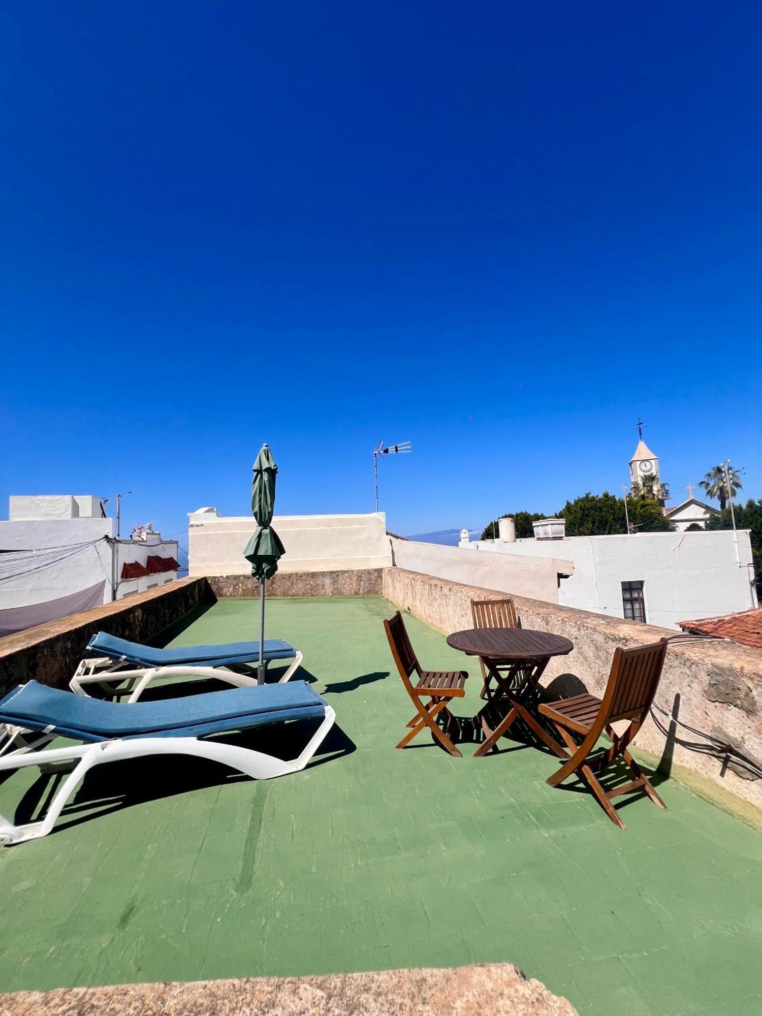 Red House Villa Chío Екстериор снимка
